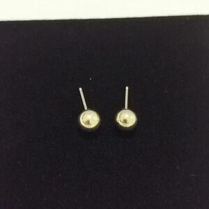 14k  ball studs